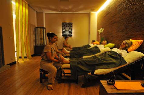 thai silk massage & spa